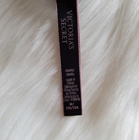 Victoria's Secret Cheeky Panty Size M ♥️ - Picture 5 of 6